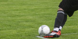 what are the health benefits of playing football