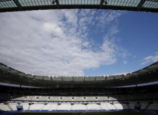 Associated Press source: Paris replaces Russia in Champions League final
