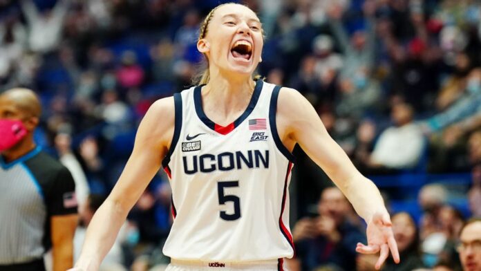 Bueckers' return to UConn track: 'It was so much fun'

