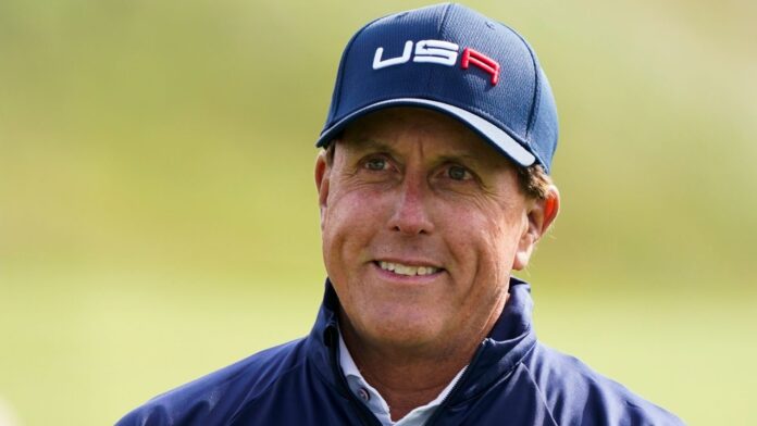 Callaway 'Pause' Partnership with Mickelson on SGL Comments


