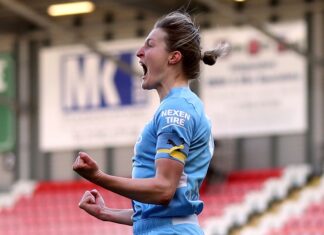 FA Girls’s Cup: Manchester Metropolis crush United Ellen White put Man City in front against Man Utd in the Women's FA Cup, before they went on to win 4-1
