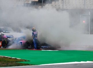 Hamilton fastest on the last day, fire ends Alonso's test

