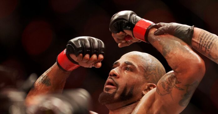 Hot tweets: Islam Makhachev vs. Bobby Green debate, fallout from UFC Vegas 48


