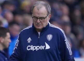  Leeds sack Bielsa after Tottenham defeat as chairman seeks to 'secure Premier League status' |  Goal.com

