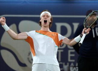 'No to war': Russian athletes Rublev and Ovechkin call for peace

