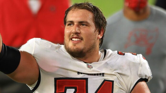 The Bucs Pro Bowl Marpet goalkeeper retires at the age of 28

