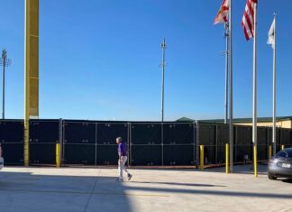 The events are far aside after the sixth consecutive day of MLB talks The parties are far apart after the sixth consecutive day of MLB talks