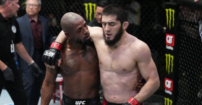 UFC Vegas 49 in tweets: Pros react to Islam Makhachev passing through Bobby Green for 10th straight win

