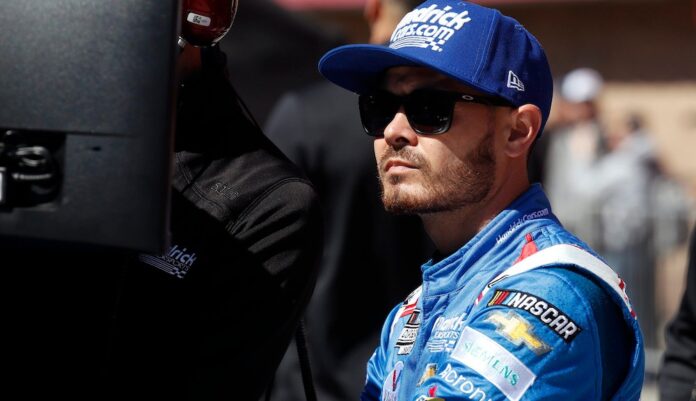 "I didn't even have any clue that Elliot was coming" - Larson

