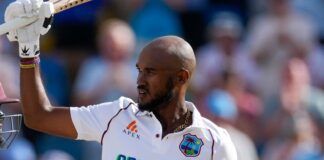 Brathwaite, Blackwood frustrate England as tourists refuse to review

