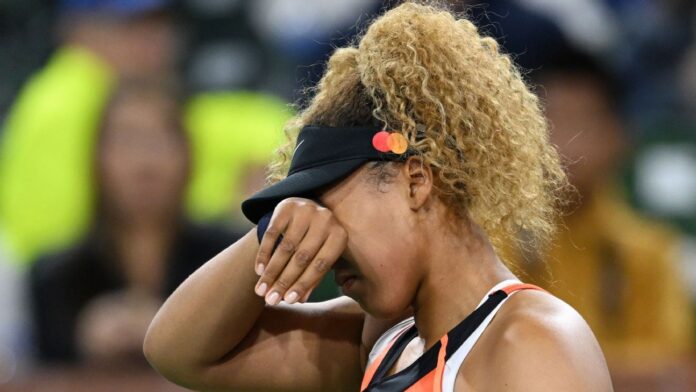 Crying Osaka addresses the crowd after fans' harassment

