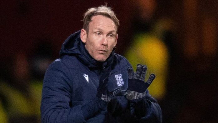 Dundee, Scotland - MARCH 9: Dundee assistant manager Simon Rusk during the Premier League match between Dundee and St Mirren at Kilmac Stadium in Deans Park, on March 9, 2022, in Dundee, Scotland.  (Photo by Mark Skats/SNS Group)