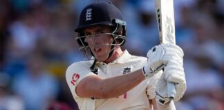 England's "Skillful Dodger" Lawrence steals the show

