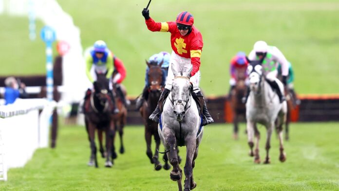 Vanillier and Mark Walsh en route to Cheltenham success earlier this year