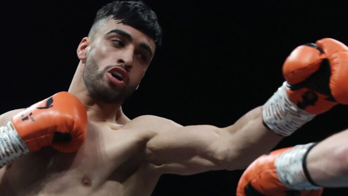  Great out for making history |  McGuigan: No doubt he will be world champion

