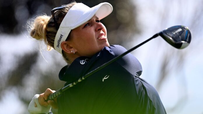 Koerstz Madsen takes the lead by three shots in the final round of the JTBC Classic

