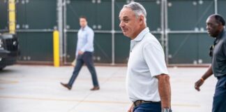 MLB extends deadline as CBA talks continue beyond 2am

