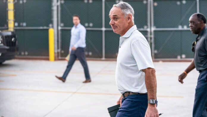 MLB extends deadline as CBA talks continue beyond 2am

