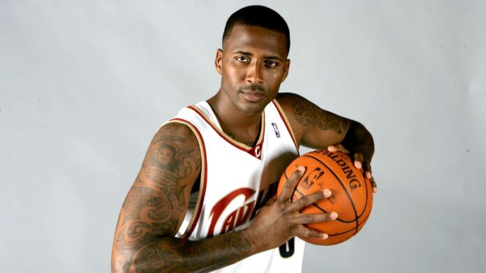 Man convicted of murdering former NBA player Wright


