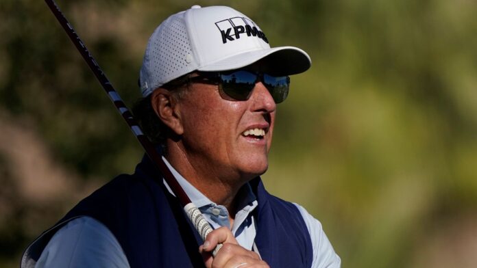  Mickelson sits outside the players;  DeChambeau in the field

