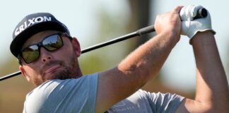 NeSmith hits record low as Thomas stays on Valspar hunting trip

