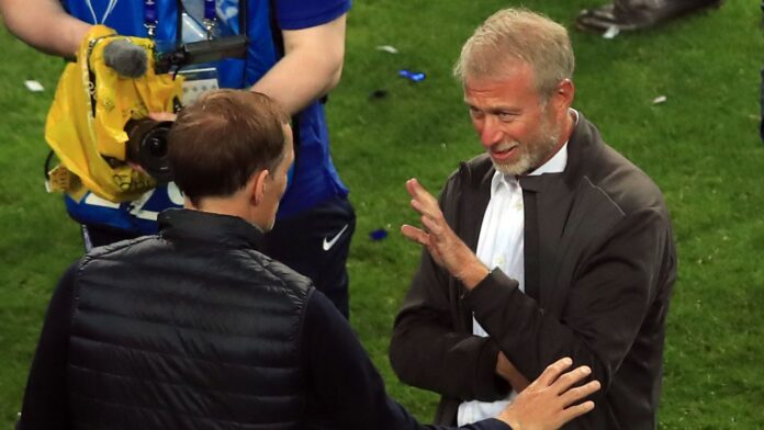 PORTO, PORTUGAL - MAY 29: Thomas Tuchel, Manager of Chelsea and Roman Abramovich, Owner of Chelsea celebrate following their team&#39;s victory in the UEFA Champions League Final between Manchester City and Chelsea FC at Estadio do Dragao on May 29, 2023 in Porto, Portugal. (Photo by Marc Atkins/Getty Images)