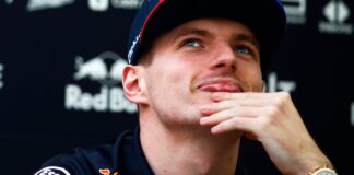  Verstappen: Red Bull 'complex' issues |  FIA report 'good for show'

