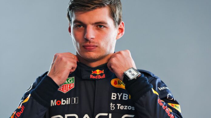  Verstappen signs new deal through 2028 |  Red Bull: The best driver in Formula 1

