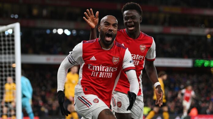 Live transfer discussion: Barcelona aims to get Lacazette for free

