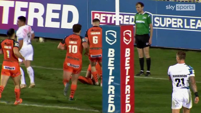 Highlights of the Betfred Super League match between Castleford Tigers and Toulouse Olympique