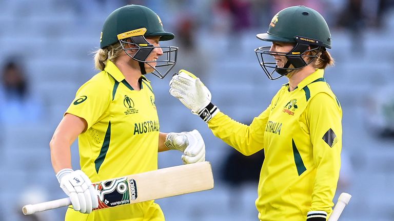 Former England captain Charlotte Edwards says Australia is under more pressure than England in the World Cup final