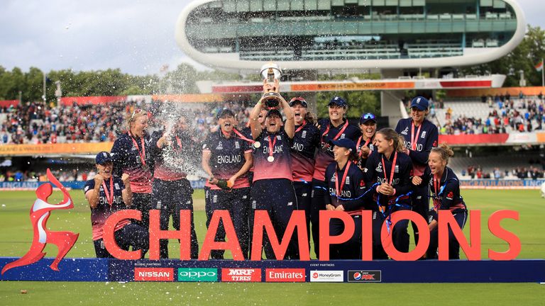 Nasser Hussain and Mel Jones discuss England's chances of retaining the World Cup title in New Zealand