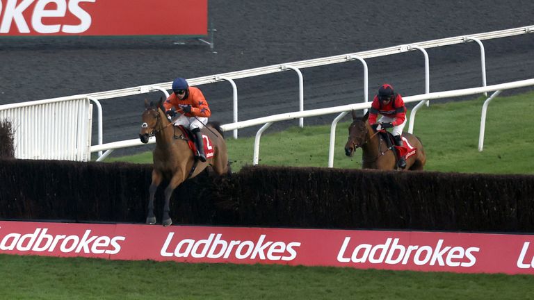 Bravemansgame finally jumps in Kempton away from Ahoy Senor