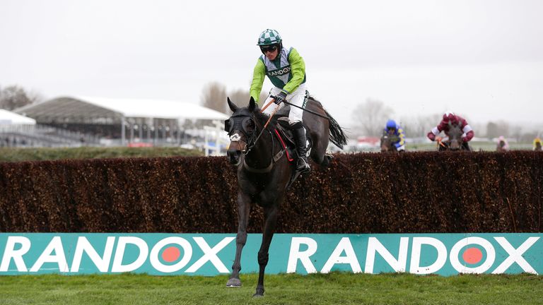Clans de Ubo and Harry Cobden eliminate the last Betway Championship winners at Aintree