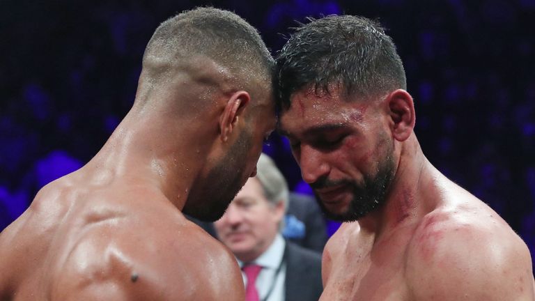 Amir Khan vs Keel Brook 19-2-2022.  Arena, Manchester, Beck Lawrence Lustig.  Amir Khan vs Keil Brook