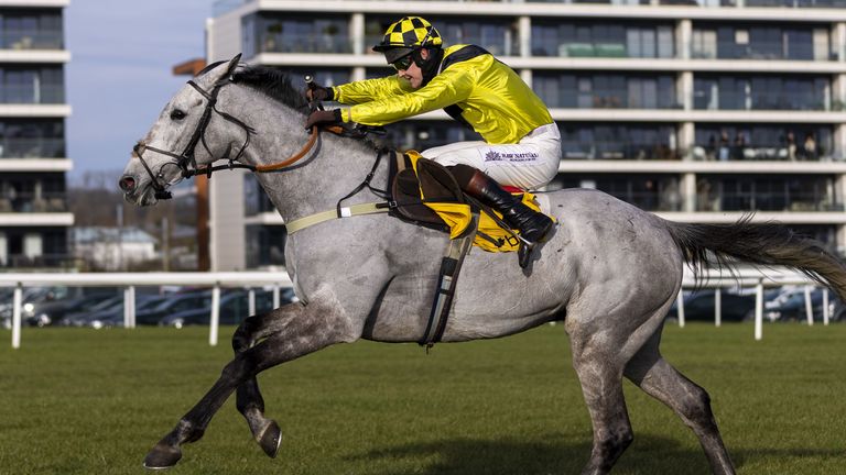 El Dorado Allen ridden by jockey Brendan Powell moves to Betfair Denman Chase