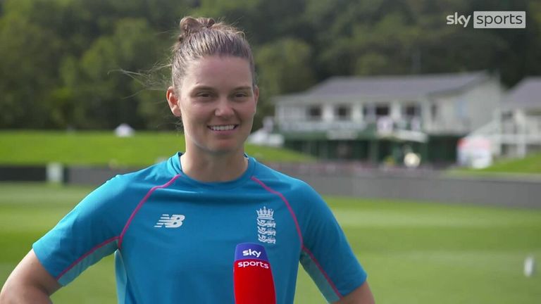 England wicket-keeper Amy Jones says it was important for England to stay together as they lost at the World Cup.