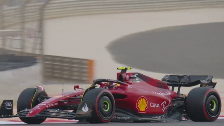 Carlos Sainz goes to the top of the timing in the afternoon session of the second Bahrain test in his Ferrari