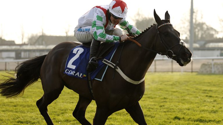 Mr. Fisher, ridden by James Bowen, goes on to win the Sylviniaco County Chase Coral