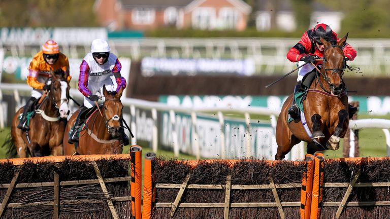 Ahoy Senor Takes First Class Honors at Aintree