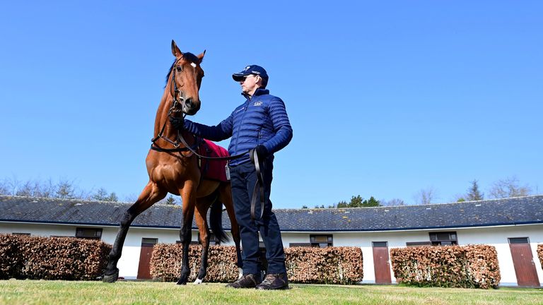 O & # 39;  Brien brings 2,000 Luxembourgish guineas to the cameras at the start of the season's press day