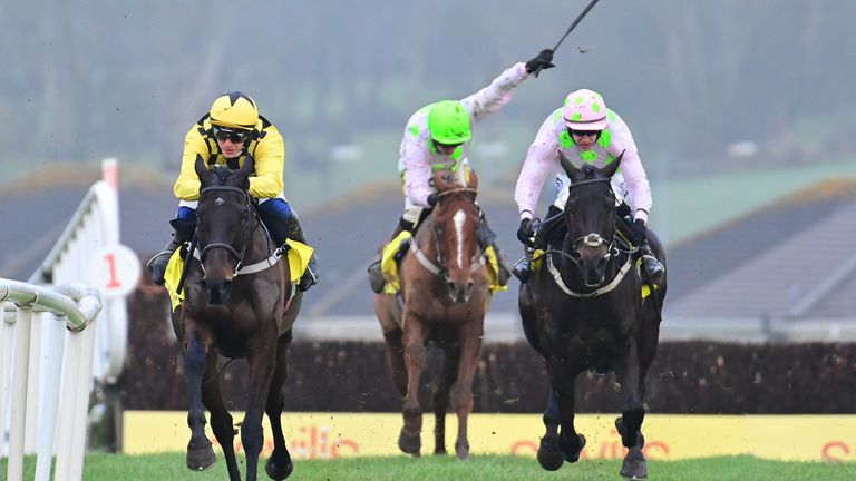 Photo Album Wins Chase Savills in Tramore on New Years Day