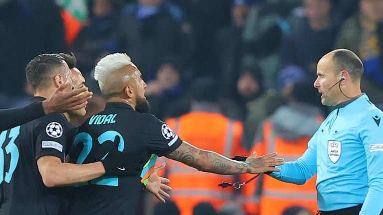 Alexis Sanchez received a red card just two minutes after Lautaro Martinez returned Inter Milan to the round of 16 match.