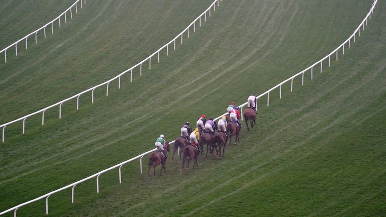 Journey with me driving Ballymore Novices & # 39;  Stay away from the stands at Cheltenham
