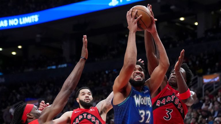 Highlights of the confrontation between the Minnesota Timberwolves and the Toronto Raptors in Week 24 of the NBA.