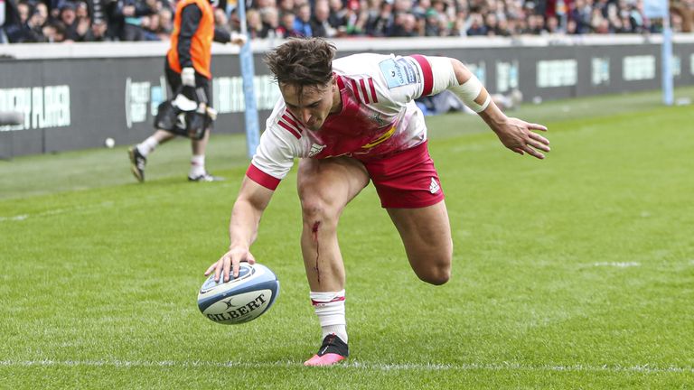 Kadan Morley goes to try Harlequins