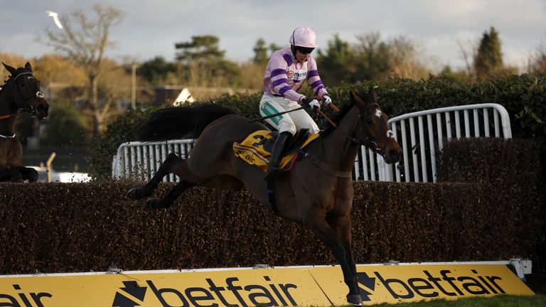 Bryony Frost and Greentain wipe out the latter at Tingle Creek in Sandown 