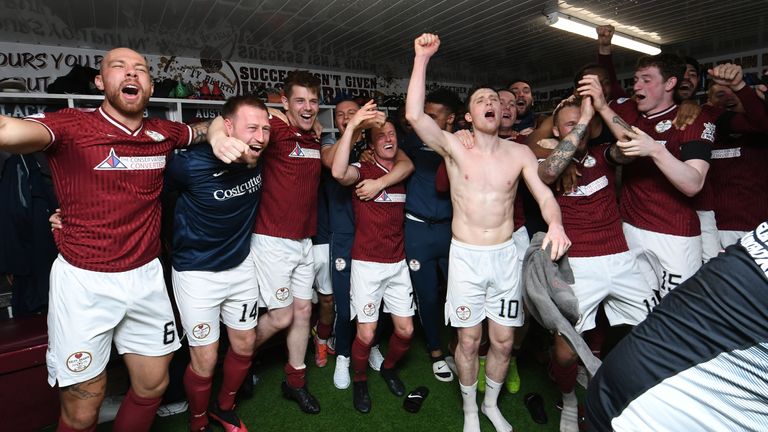 The Keelty Hearts player celebrates winning his second league title