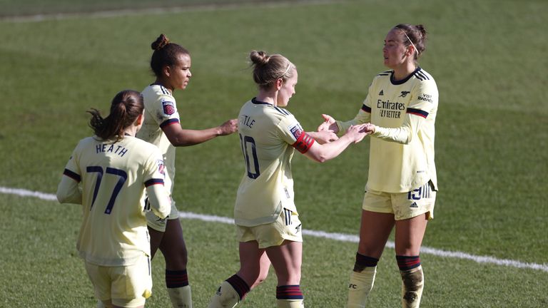 Kim Little wrapped up the scoring as Arsenal defeated Liverpool's women's side in the tournament to reach the FA Women's Cup quarter-finals.