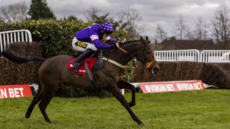 Le Milos won his last two races in Exeter and Sandown